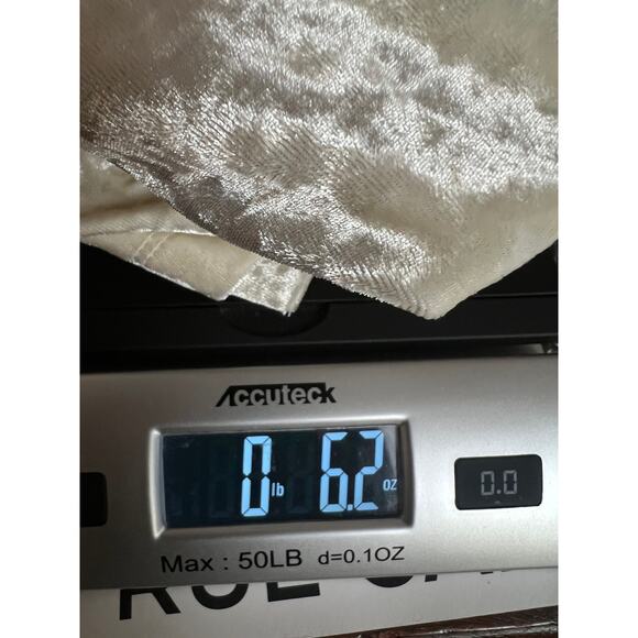 NWT Lazy Oaf Dragon T-Shirt with Pink Dragon Embroidered on a Cream Velvet Sz M - Picture 7 of 7